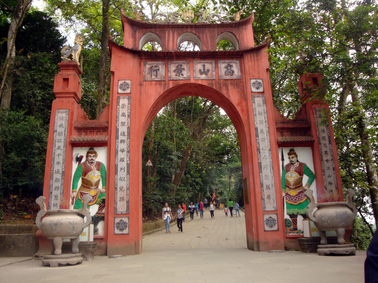 Khu di tích lịch sử Đền Hùng