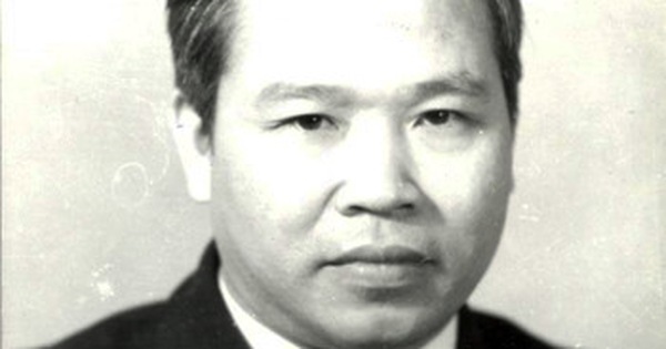 Nhà thơ Huy Cận