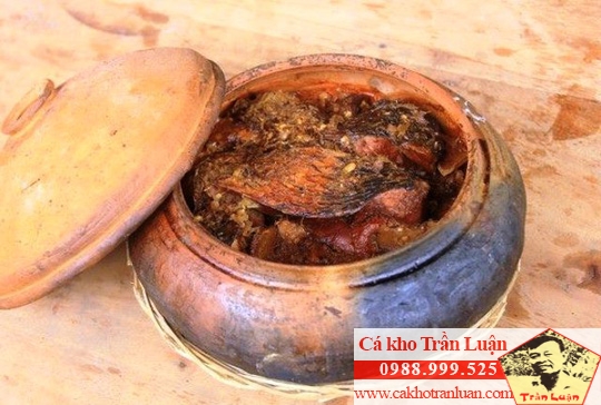 Cá kho làng Vũ Đại làm quà