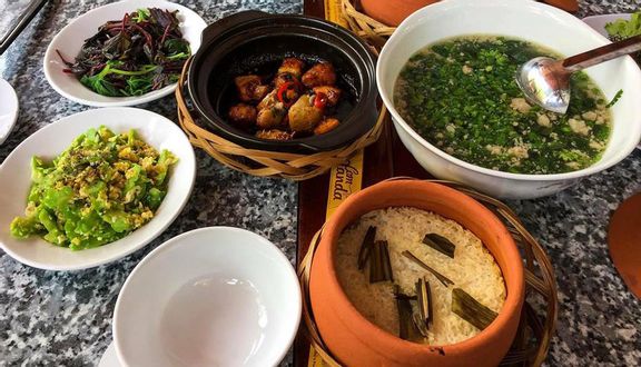 nhà hàng rẻ ở Mũi Né