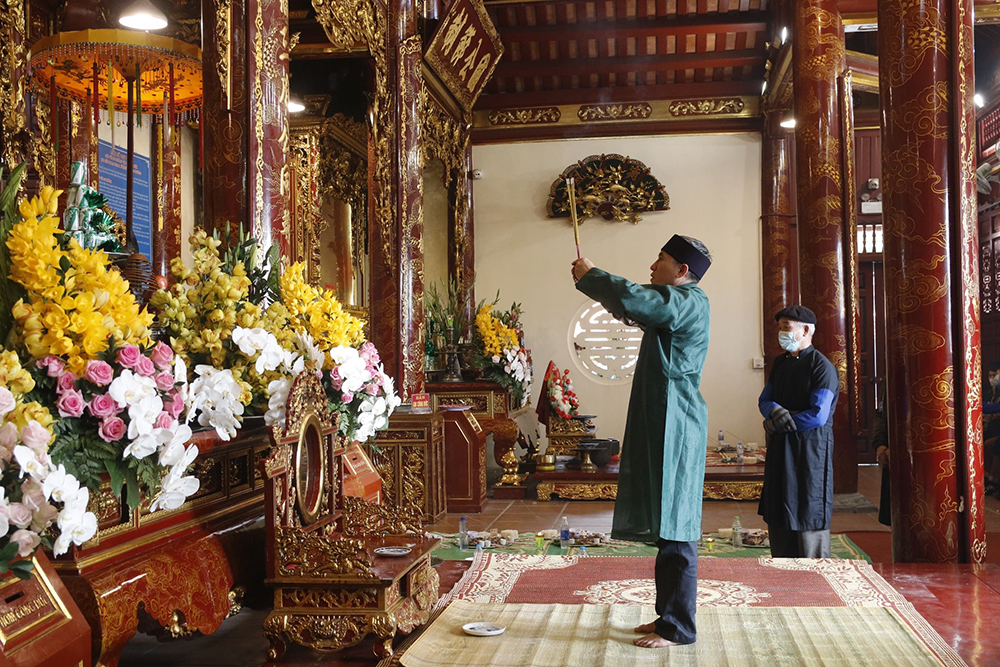 Giới thiệu về Đền Đông Cuông