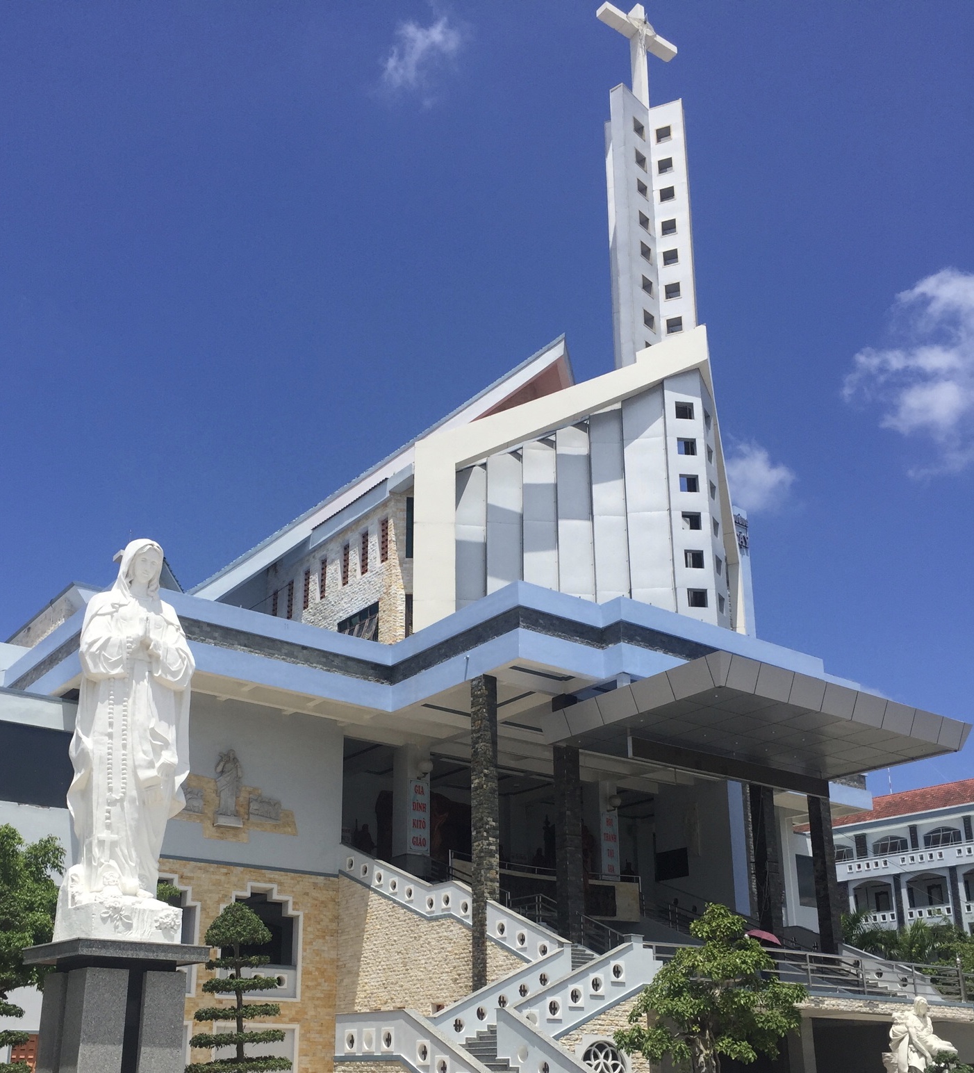 nhà thờ Tắc Sậy
