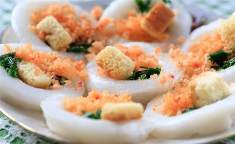 Top 8 món ăn đặc sản chỉ Huế mới có