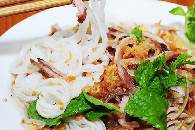 Phở chua