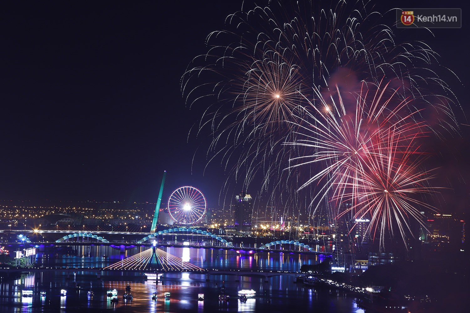 Tour lễ hội pháo hoa Đà Nẵng