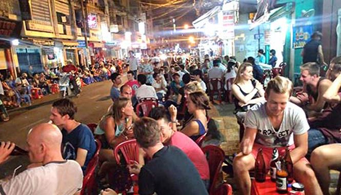 khu phố Tây ở nha trang