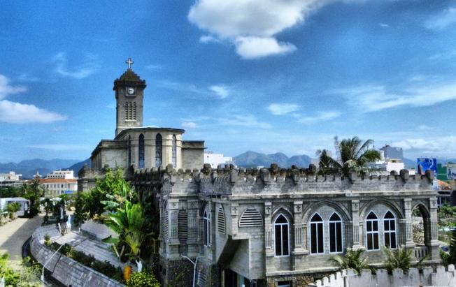 nhà thờ núi ở nha trang