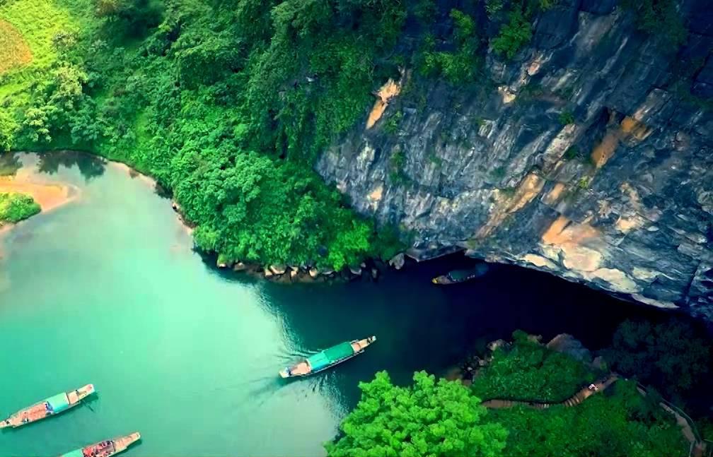 Tour Khám phá Vườn thực vật – Động Phong Nha hằng ngày
